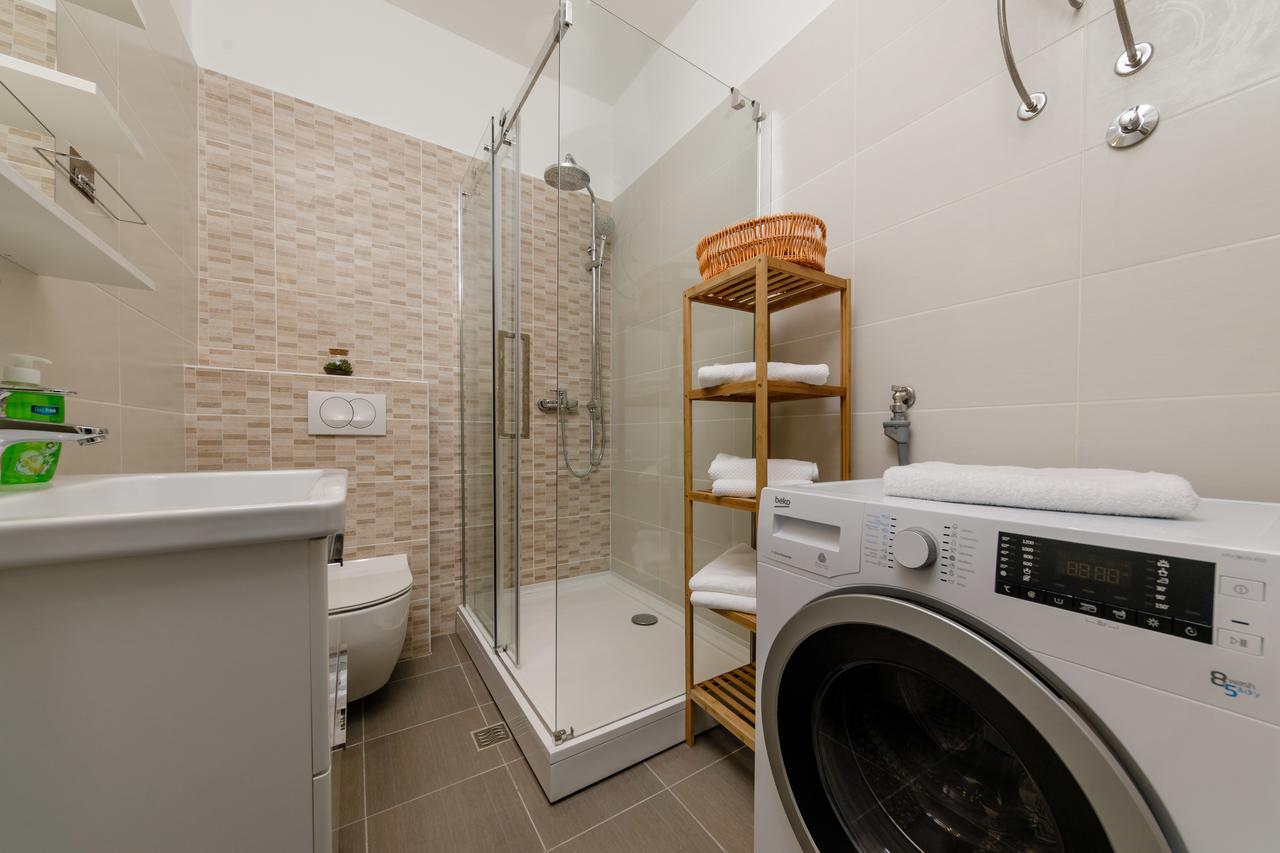 Old Town Clock Tower Apartment كوتور المظهر الخارجي الصورة
