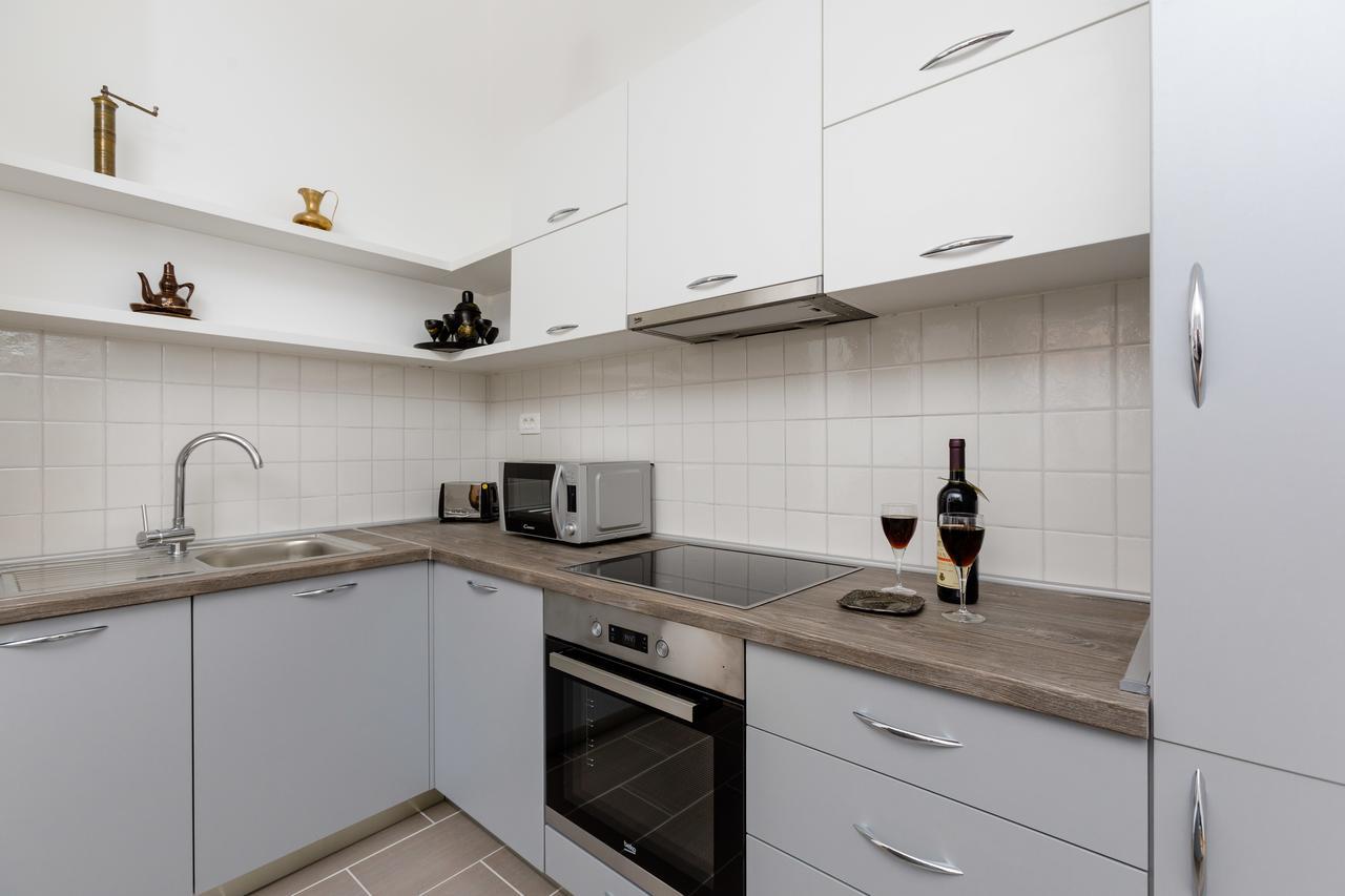 Old Town Clock Tower Apartment كوتور المظهر الخارجي الصورة